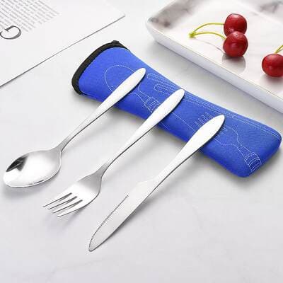 Faca de bife ocidental de aço inoxidável garfo saco de pano colher utensílios de mesa ocidentais portáteis conjunto de três peças conjunto de presentes criativos fornecimento transfronteiriço